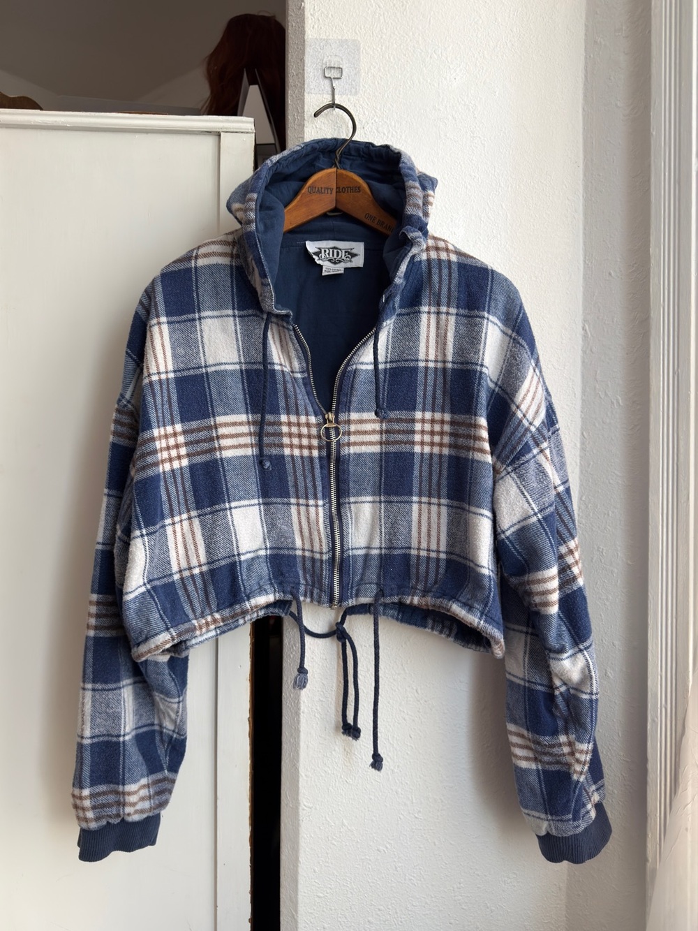 Vintage 90s Ride hooded flannel crop jacket 100% cotton, lined, o-ring zip